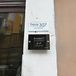 Me Too Exclusive - Interno 7